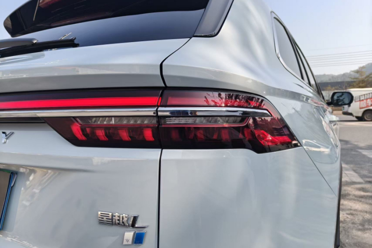 GEELY Monjaro 2022 صورة سيارة #7