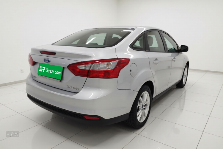 Ford Focus 2014 car image #7