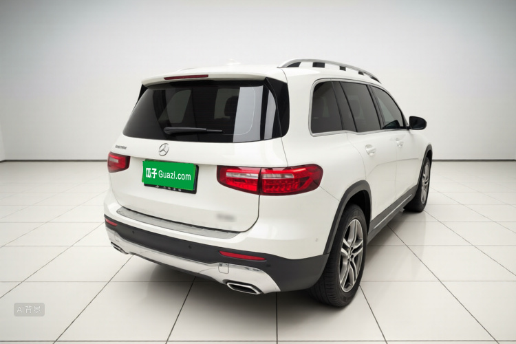 Mercedes-Benz GLB Class 2021 immagine di auto #7