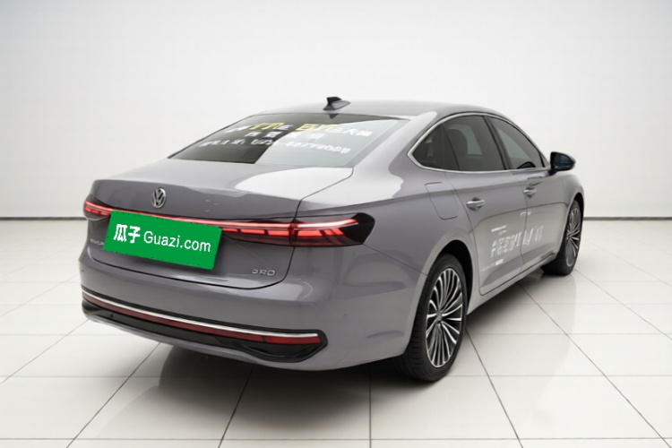 Volkswagen Passat 2024 car image #7