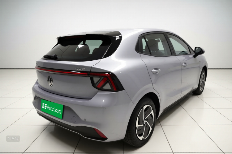 MG 4 EV 2025 immagine di auto #7