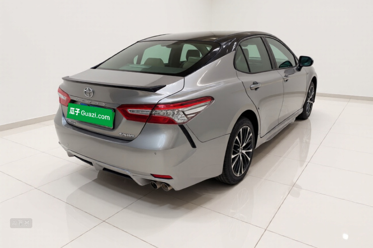 Toyota Camry 2020 car image #7