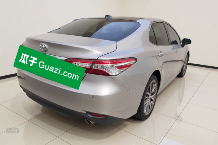 Toyota Camry 2021 car image #7
