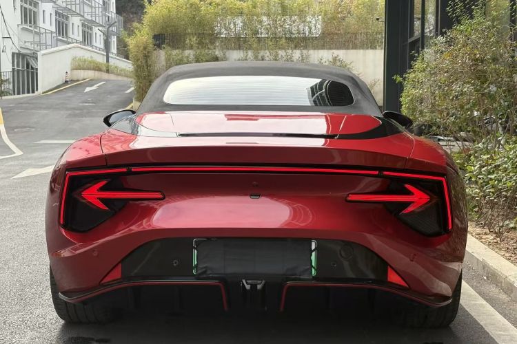 MG Cyberster 2023 car image #7