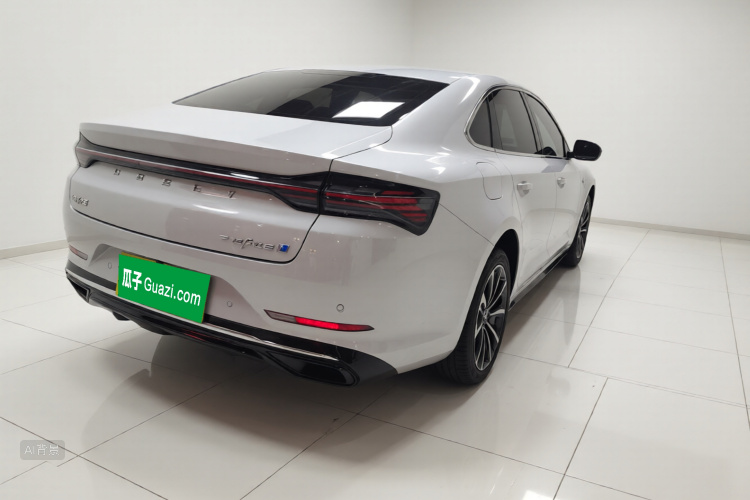 GEELY 2024 #7 GEELY 2024 car image #7