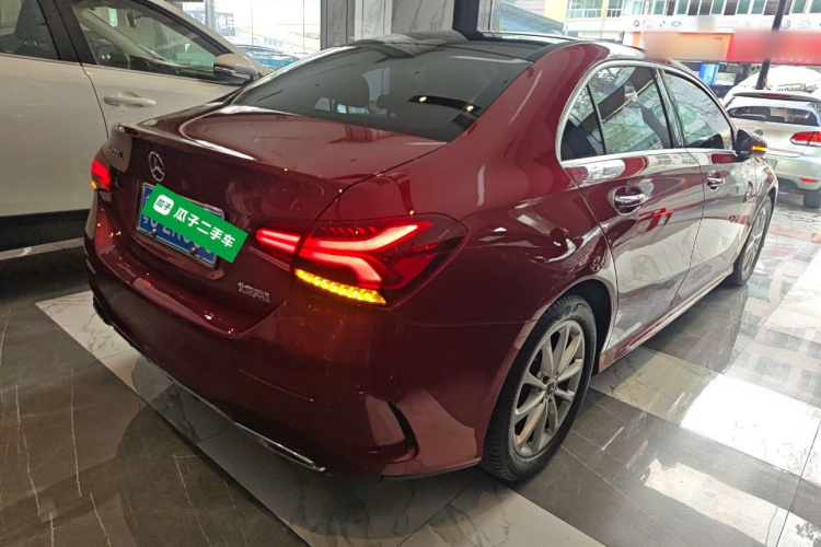 Mercedes-Benz A Class 2020 car image #7