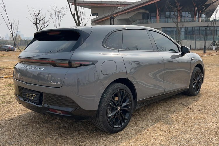 零跑汽车 零跑Lafa5 2025 汽车图片 #7