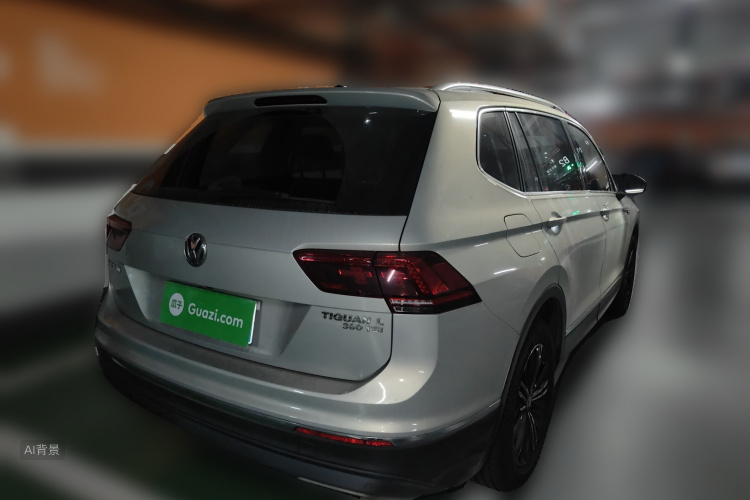 Volkswagen Tiguan L 2017 car image #7