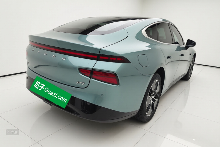 小鹏 小鹏P7 2023 汽车图片 #7