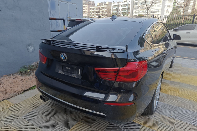 BMW 3 Series GT 2019 car image #7