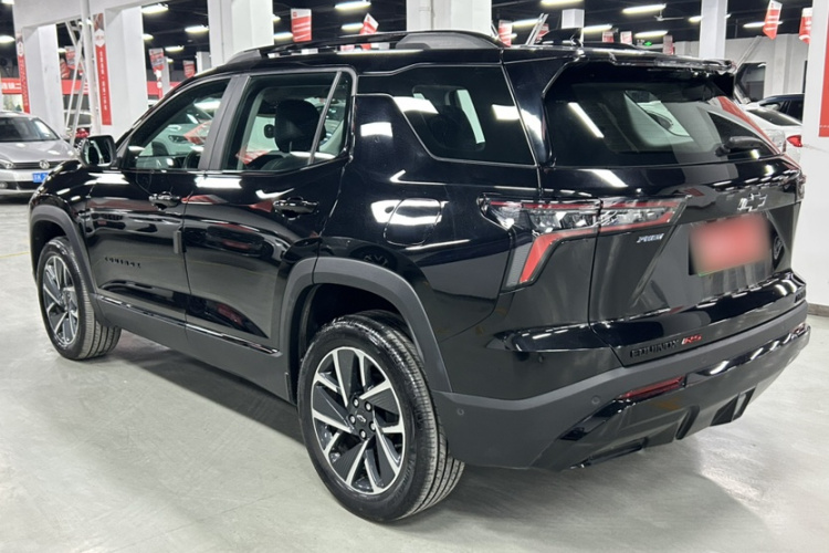 Chevrolet Equinox Plus 2025 #7 Chevrolet Equinox Plus 2025 صورة سيارة #7