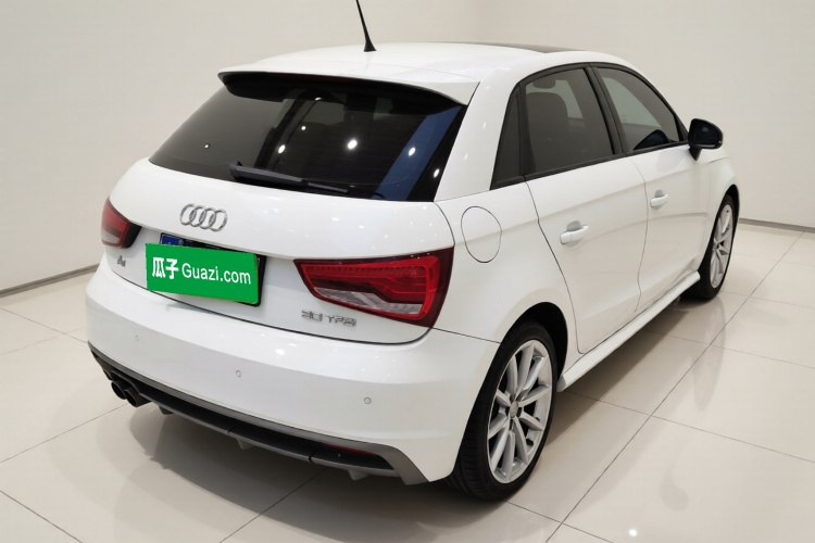 Audi A1 2016 car image #7