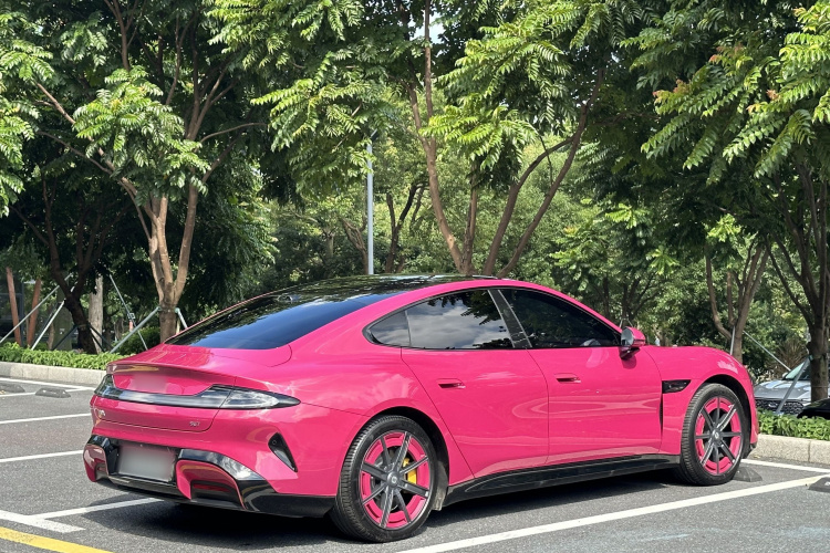 MI SU7 2025 car image #7