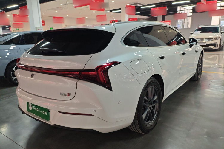 哪吒汽车 哪吒S猎装 2025 汽车图片 #7