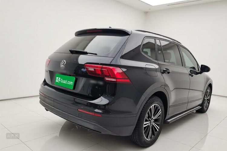 Volkswagen Tiguan L 2021 #7 Volkswagen Tiguan L 2021 car image #7