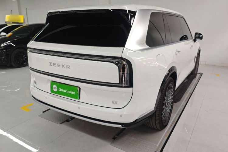 极氪 极氪9X 2025 汽车图片 #7