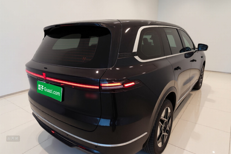 Deepal S09 2025 car image #7