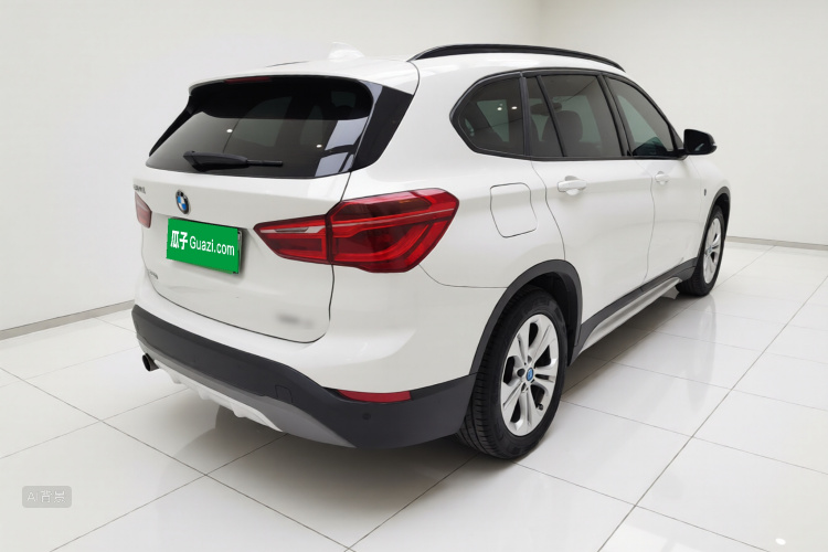 BMW X1 New Energy 2019 #7 BMW X1 New Energy 2019 immagine di auto #7
