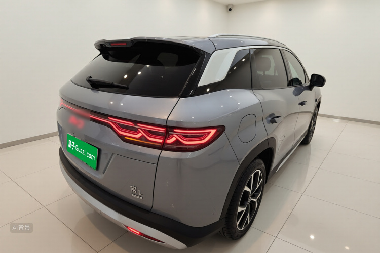 BYD SongL DM-i 2025 car image #7