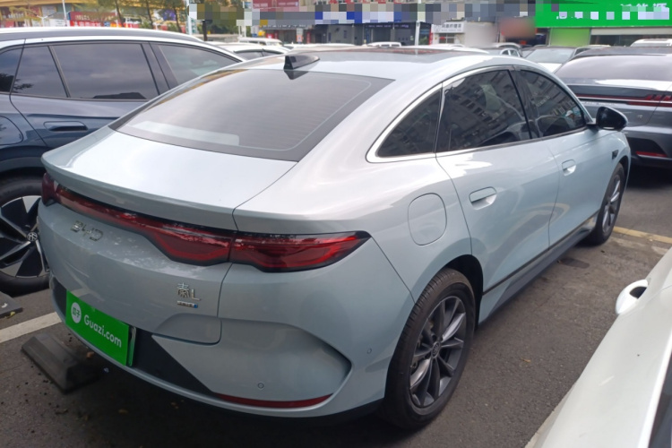 BYD 2025 #7 BYD 2025 car image #7