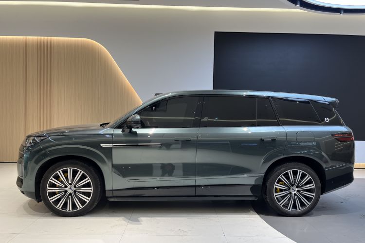 Denza N9 2025 car image #7