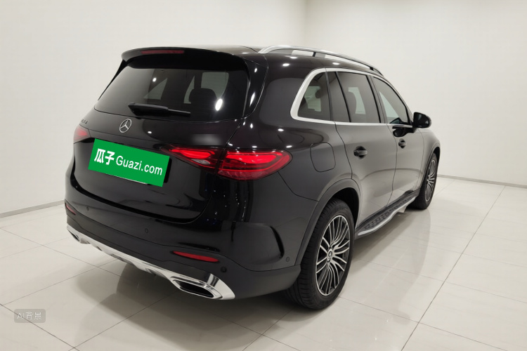 Mercedes-Benz GLC Class 2024 immagine di auto #7