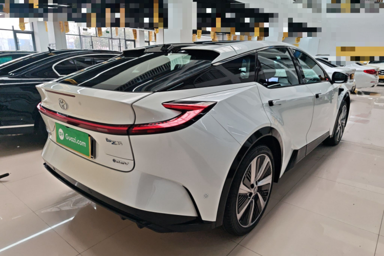 Toyota bZ5 2025 #7 Toyota bZ5 2025 immagine di auto #7