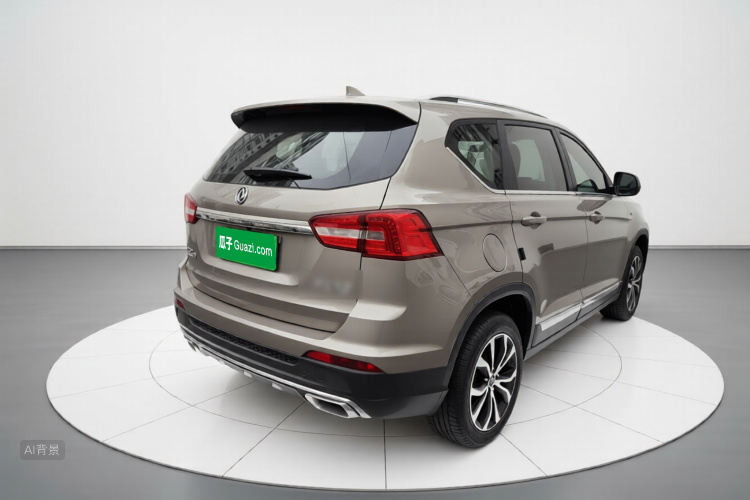 Forthing JOYEAR X5 2018 #7 Forthing JOYEAR X5 2018 car image #7