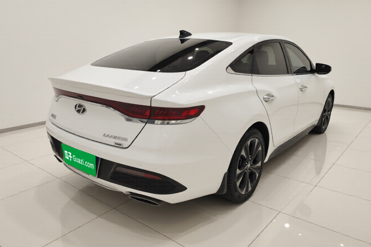 Hyundai Lafesta 2019 car image #7