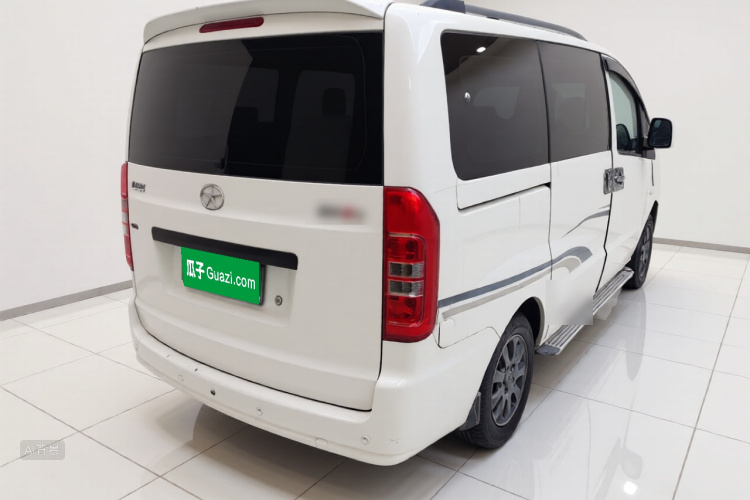 JAC 2015 #7 JAC 2015 car image #7