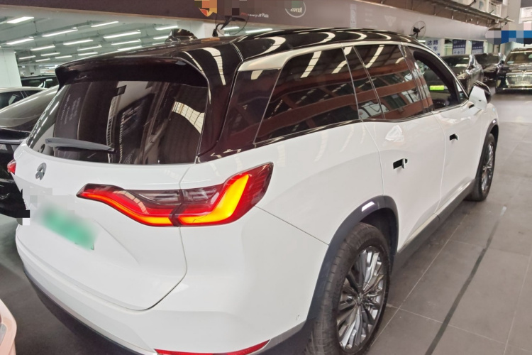NIO ES8 2022 car image #7