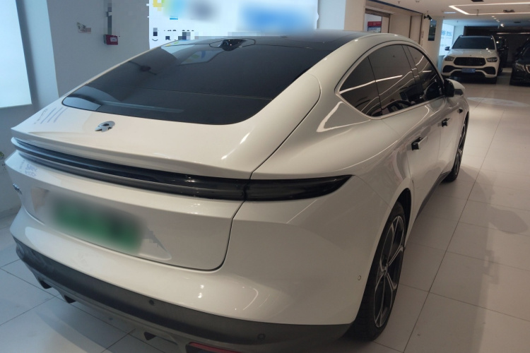 NIO ET5 2023 صورة سيارة #7