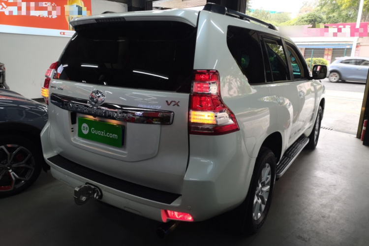 Toyota Land Cruiser Prado 2017 #7 Toyota Land Cruiser Prado 2017 car image #7