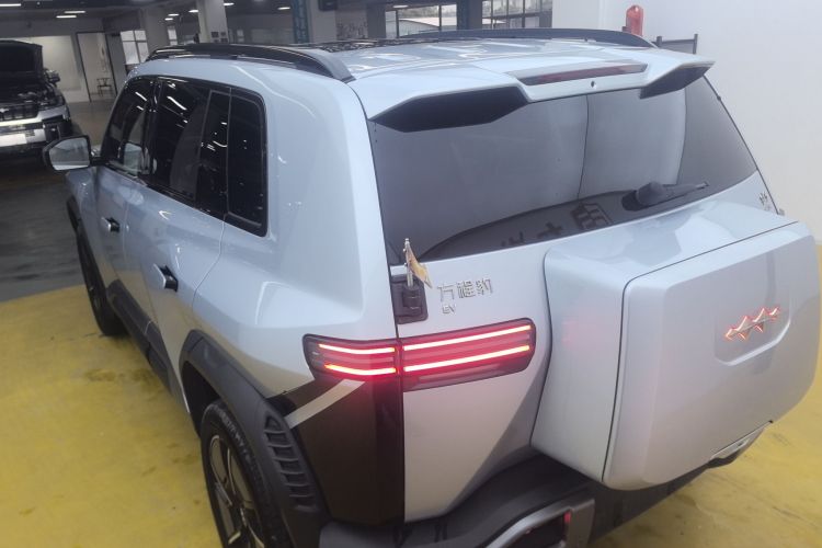 FangChengBao Tiger 3 2025 car image #7