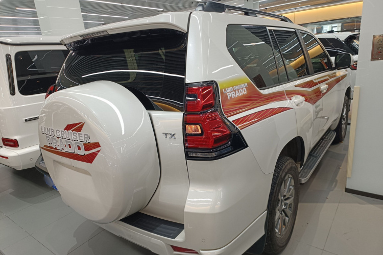 Toyota Land Cruiser Prado 2020 #7 Toyota Land Cruiser Prado 2020 car image #7