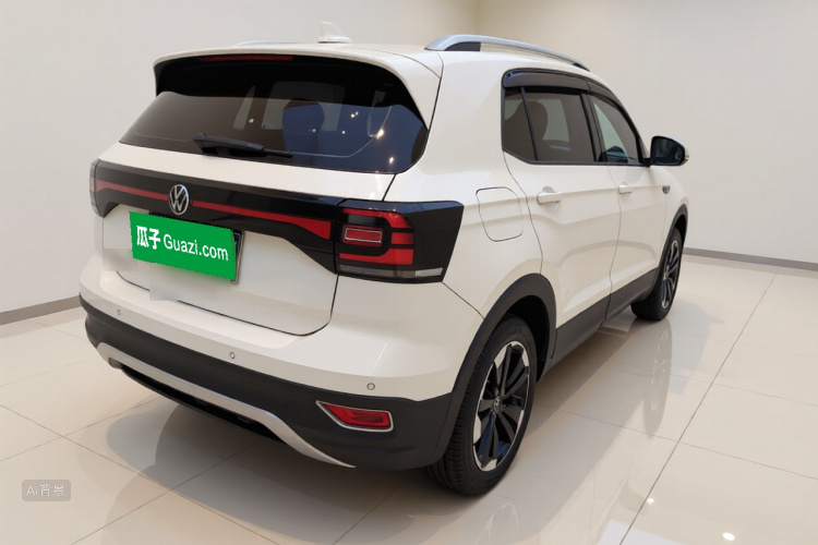 Tacqua 2020 car image #7