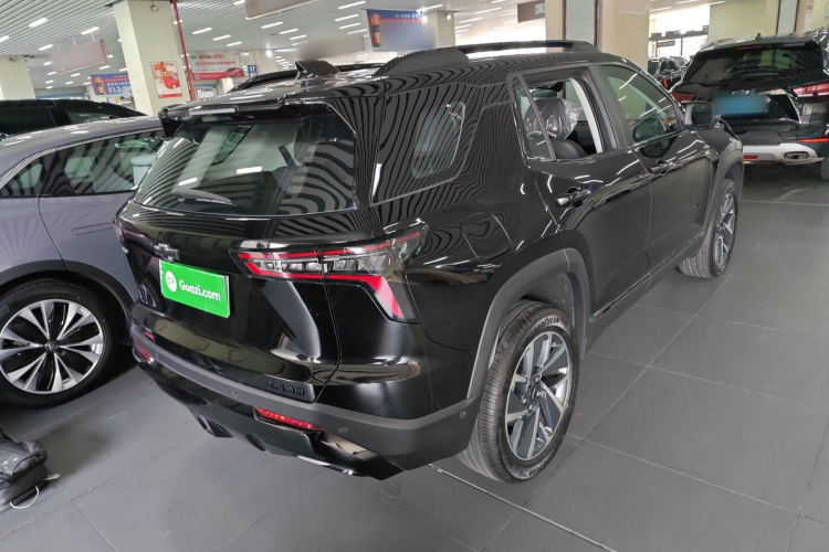 Chevrolet Equinox Plus 2025 car image #7