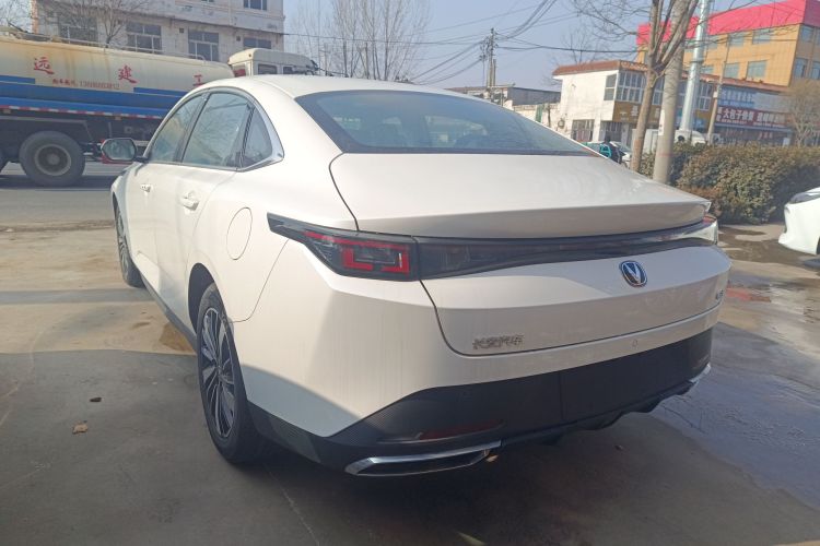 Changan EadoPHEV 2025 imagem de carro #7