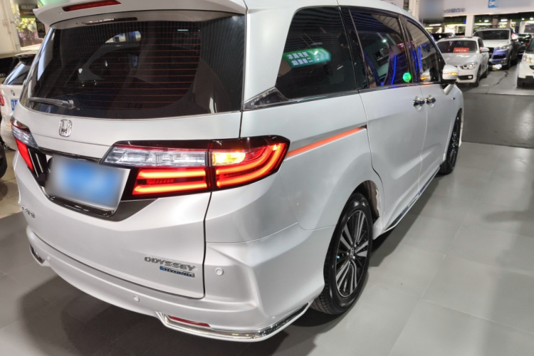 Honda ODYSSEY 2019 #7 Honda ODYSSEY 2019 car image #7