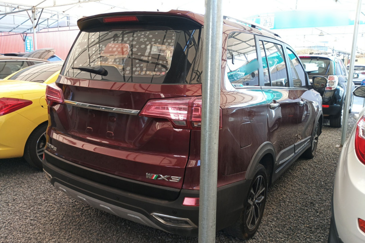 SWM斯威汽车 SWM斯威X3 2019 汽车图片 #7