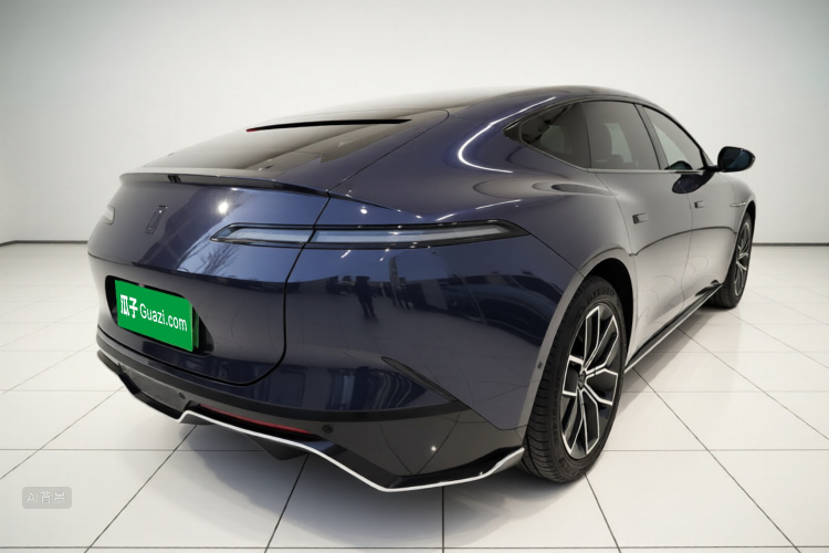 Avatr 12 2025 car image #7