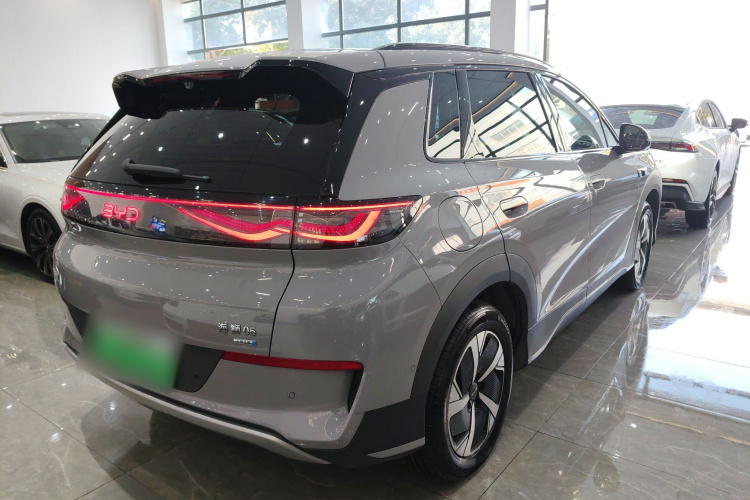 BYD Sea Lion 05 EV 2025 car image #7