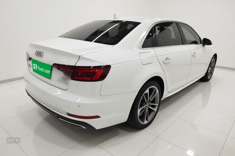 Audi A4L 2020 car image #7