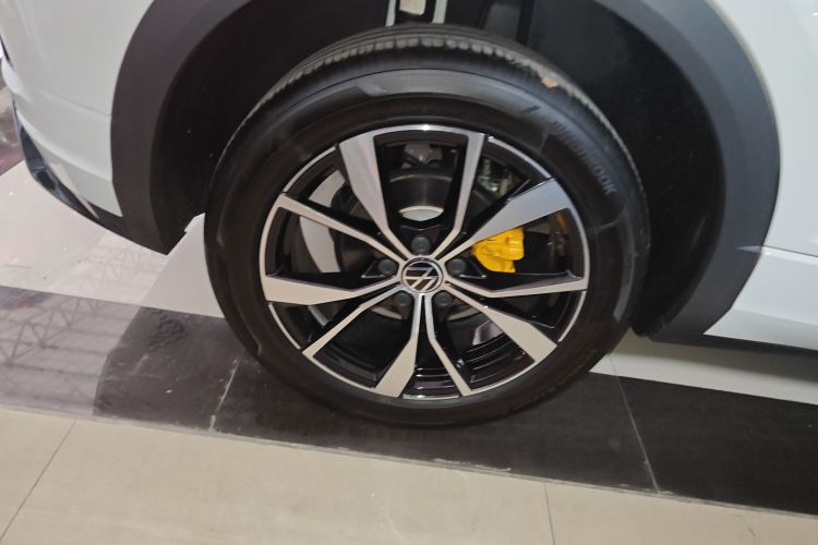 T-Roc 2025 car image #7