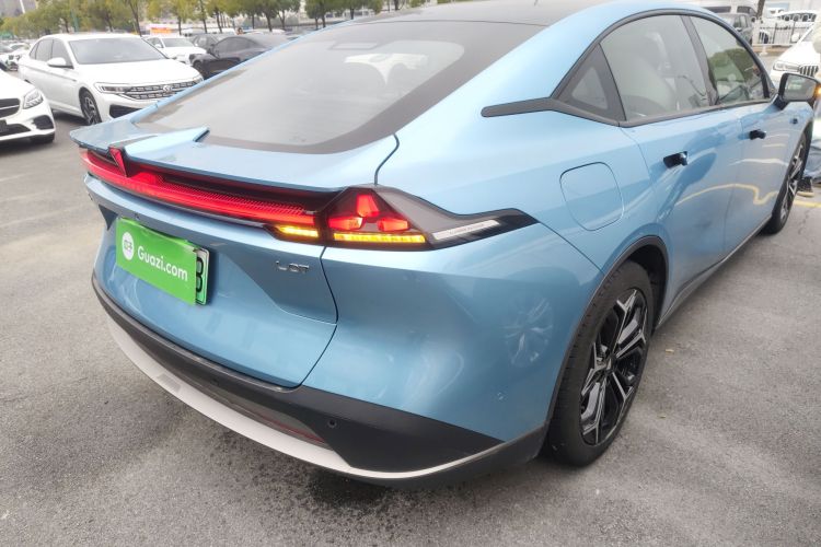 Deepal L07 2025 صورة سيارة #7