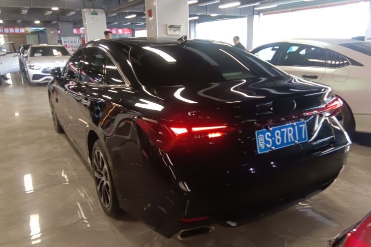 Toyota Avalon 2024 car image #7