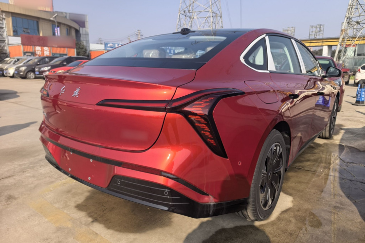 HongQi TianGong 05 car image #7