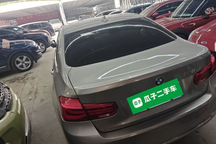 BMW 3 Series 2017 #7 BMW 3 Series 2017 car image #7