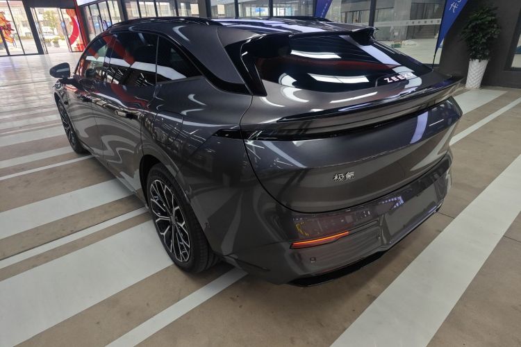 极氪 极氪007GT 2026 汽车图片 #7