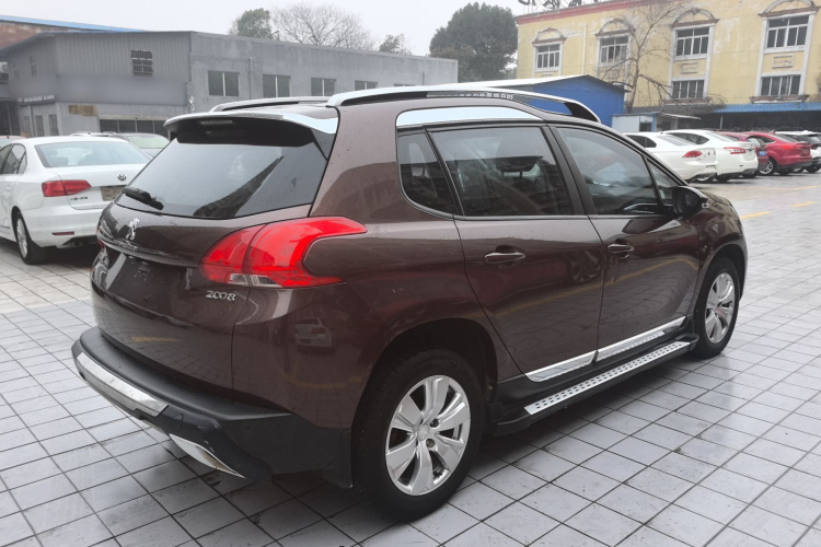 Peugeot 2008 2014 car image #7